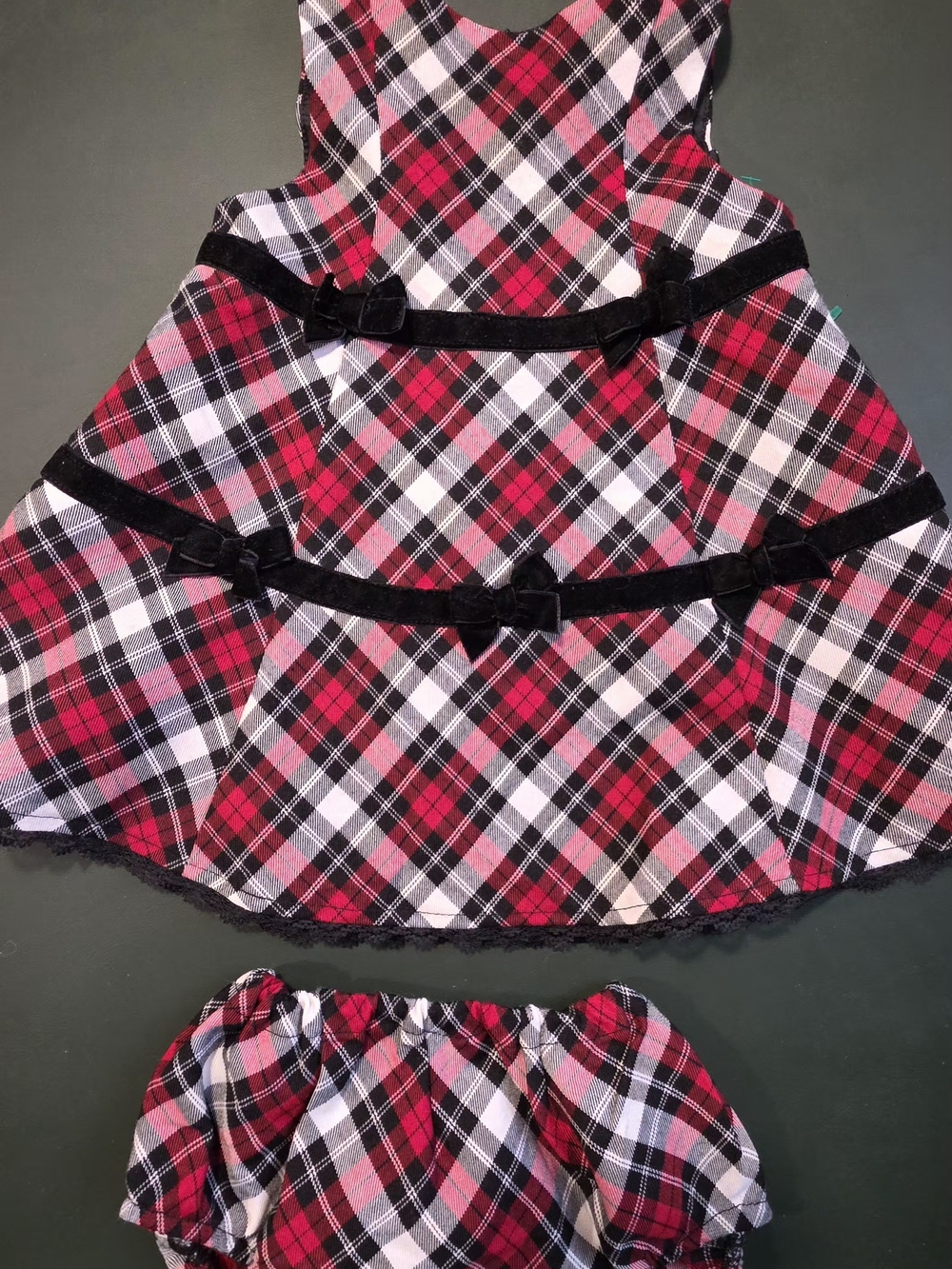 The Children's Place Red, Black & White Plaid Tiered Skirt Set
